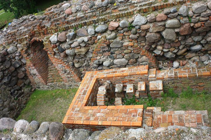 Brodnica — Brodnica, ruiny zamku, pocz. XIV, 1415