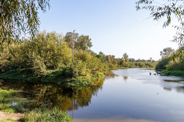 Bug — The junction of the Mukhovets and Western Bug rivers in the Brest Fortress, Brest.