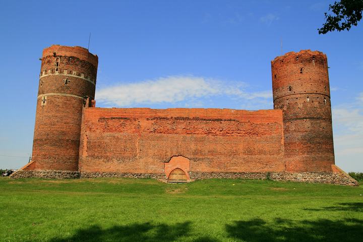 Ciechanów — Ciechanów - ruiny zamku , XIV/XV w. (zabytek nr A/81)