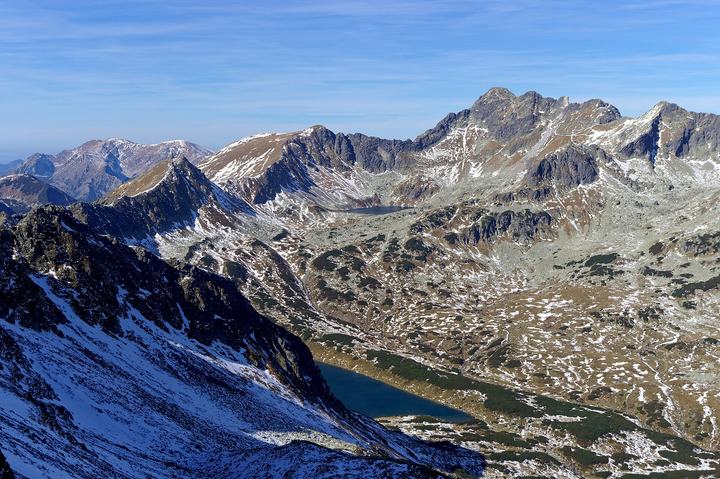 Dolina Pięciu Stawów Polskich — View from Szpiglasowa Pass towards western part of the Valley of Five Polish Ponds, Świnic