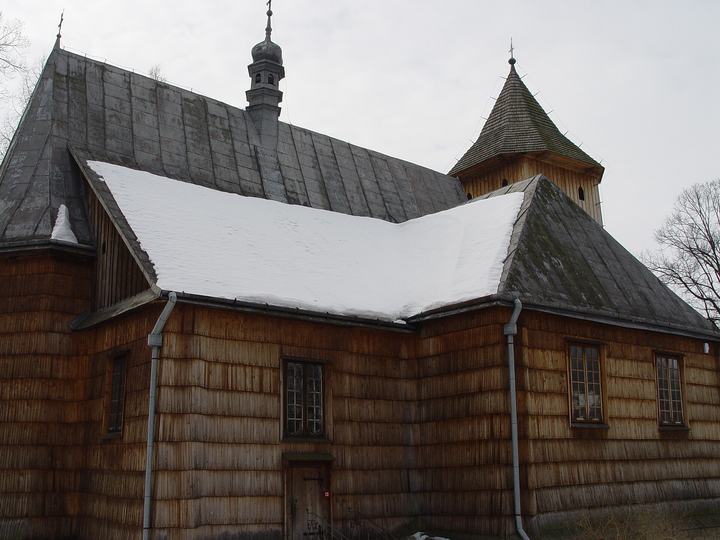 Drewniane kościoły UNESCO — Binarowa - rzymskokatolicki kościół parafialny pw. św. Michała Archanioła , 1500, XIX