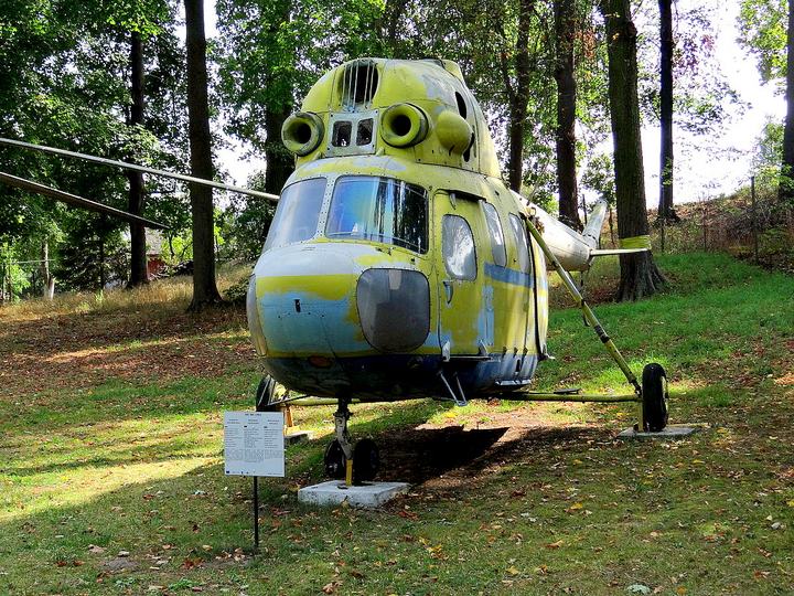 Drzonów — Drzonów. Lubuskie Muzeum Wojskowe. Mi-2M2