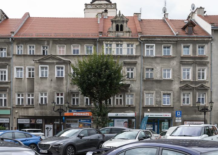 Dzierżoniów — 9 Market Square in Dzierżoniów