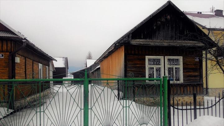 Frydman i Łapsze — Old wooden houses in Frydman in the region of Spiš/Spisz.
