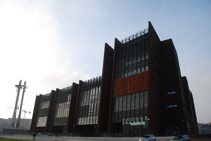 Gdańsk — Budynek Europejskiego Centrum Solidarności w Gdańsku