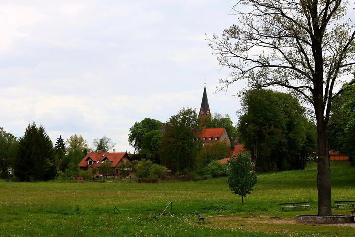 Gietrzwałd — Gietrzwałd. Sanktuarium Maryjne i miejsce cudownych objawień Matki Boskiej w roku 1877. Wi