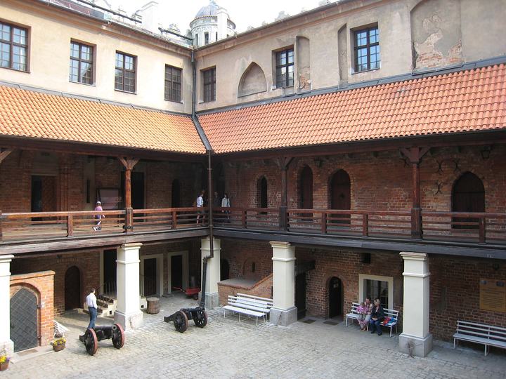 Golub-Dobrzyń — Castle courtyard in Golub-Dobrzyń