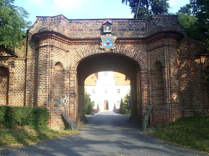 Gostyń — The Monastery of Congregation of St. Philip Neri's Oratory on the Holy Hill - Głogówko nea