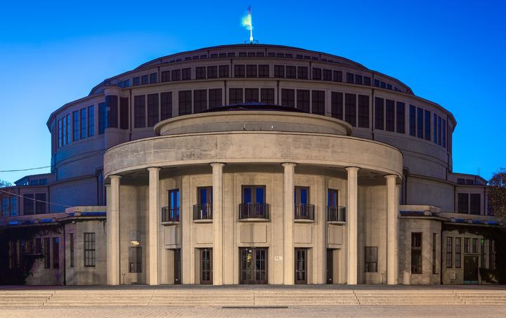 Hala Stulecia we Wrocławiu — Wrocław, Hala Stulecia - widok od frontu