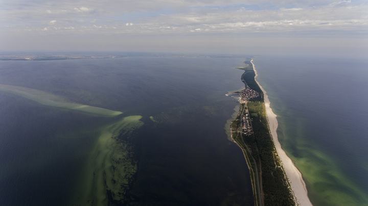 Hel rowerem — This is a photography of protected area with CRFOP ID
