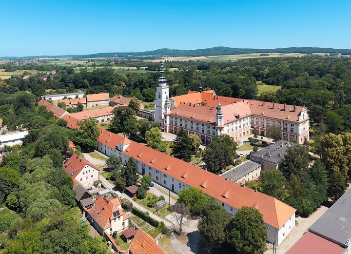 Henryków – opactwo i Księga henrykowska
