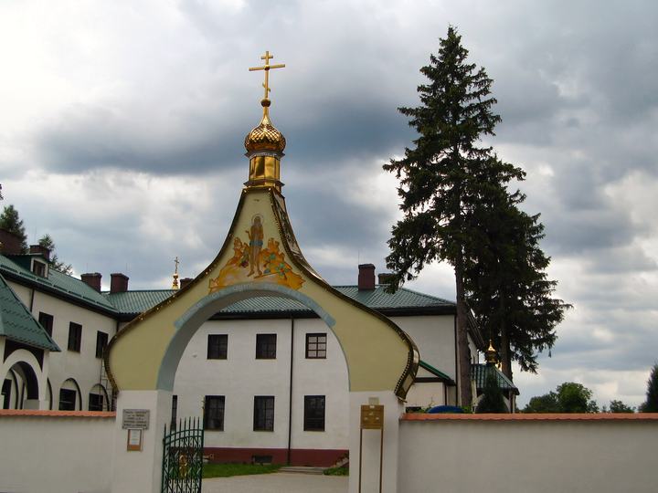 Jabłeczna — Zespół klasztoru prawosławnego: - cerkiew p.w. św. Onufrego (1890) - kaplica p.w. Świętego