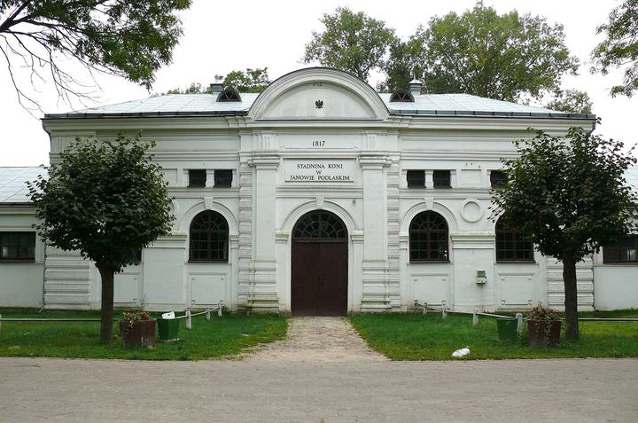 Janów Podlaski — The riding hall. Landscape and spatial layout of the stud farm (1st half of the 19th centu