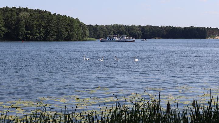 Jezioro Ślesińskie i Kanał Ślesiński — Jezioro Ślesińskie