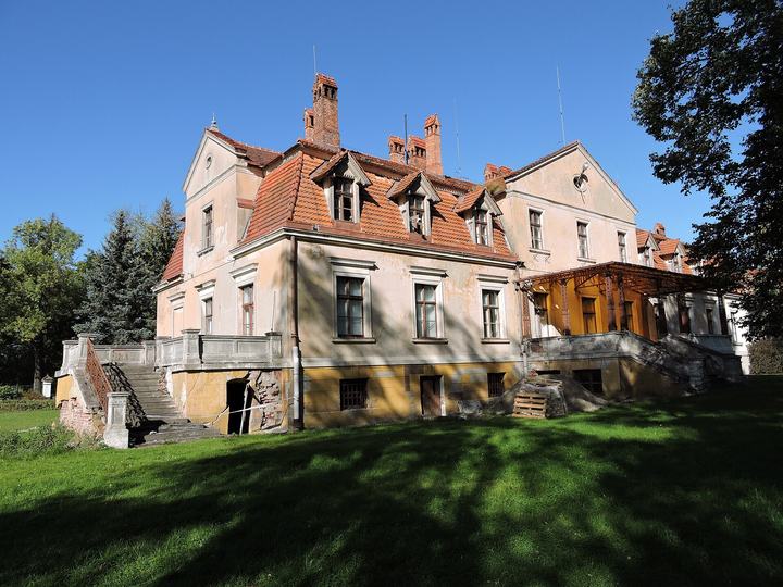 Kadyny — Kadyny, pałac, 1688, XVIII, 1901-1902