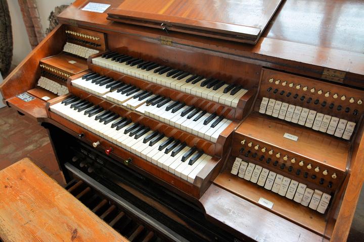 Kamień Pomorski — Kontuar organowy organów w Kamieniu Pom. (z pocz. XX w.)