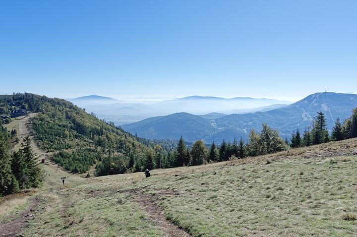Klimczok i Szyndzielnia z Bielska — View from Klimczok peak in the Silesian Beskids