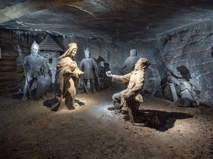 Kopalnia Soli „Wieliczka” — Saint Kinga Monument in Wieliczka Salt Mine.