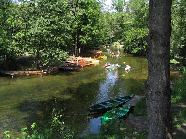 Krutynia — Splyw Krutynią w Krutyniu. Author: Piotr Tysarczyk