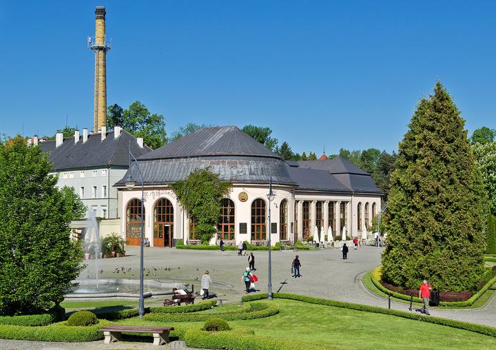 Kudowa-Zdrój — Drinking house in spa park, in Kudowa-Zdrój