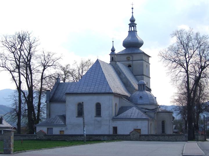 Łącko – sady i Święto Kwitnącej Jabłoni