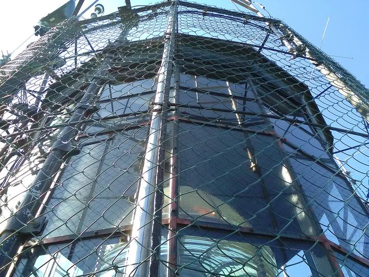 Latarnia Czołpino i wydmy słowińskie od zachodu — Latarnia morska Czołpino.