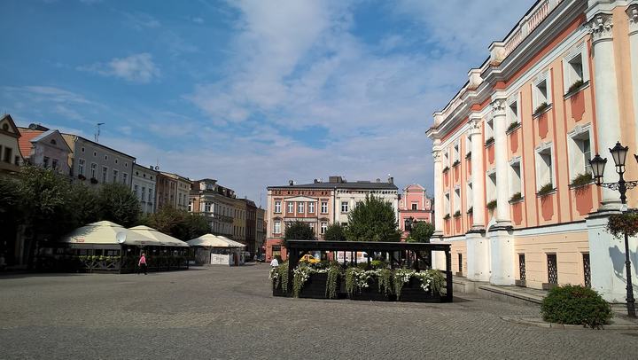 Leszno — Leszno,Stary Rynek-pierzeja zachodnia i północna