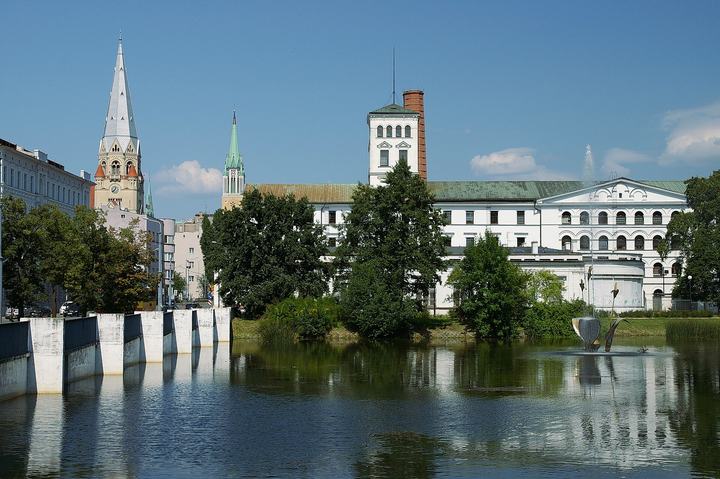 Łódź — Biała Fabryka Ludwika Geyera, kościół św. Mateusza, archikatedra łódzka, Łódź