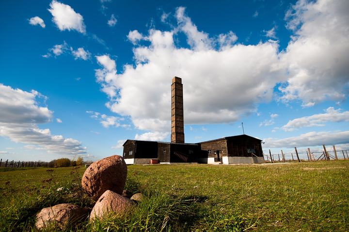 Majdanek — The crematorium in Majdanek concentration camp .