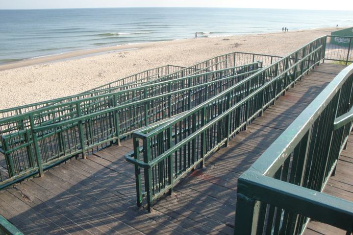 Międzywodzie — Międzywodzie zjazd na plażę dla niepełnosprawnych
