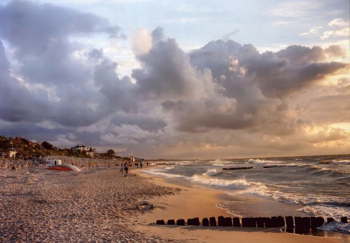 Mielno i jezioro Jamno — Beach in Mielno, Poland, 1998
