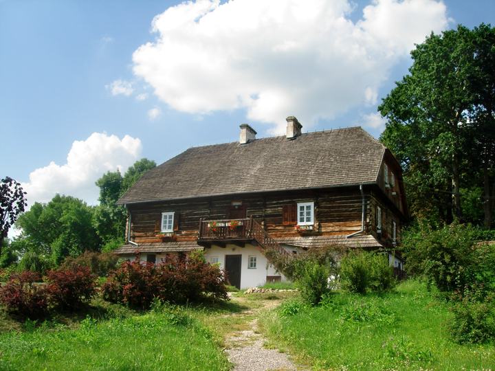Muzeum Wsi Lubelskiej w Lublinie — OPEN AIR VILLAGE MUSEUM IN LUBLIN