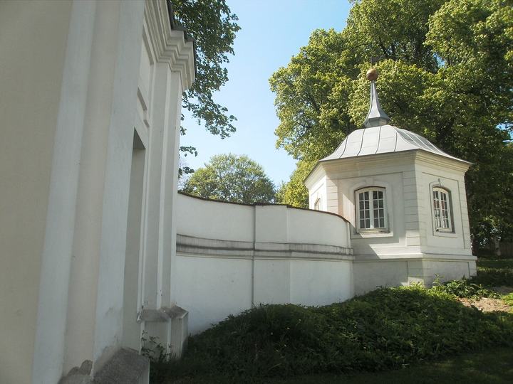 Narol — Narol, pałac, XVIII