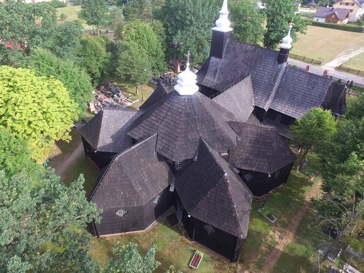 Olesno — Kościół odpustowy pw. św. Anny w Oleśnie od strony południowej