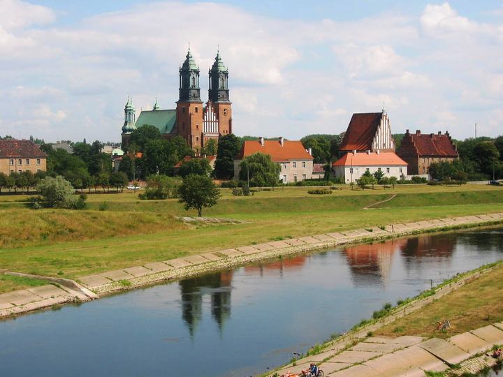 Ostrów Tumski w Poznaniu — photo Radomil