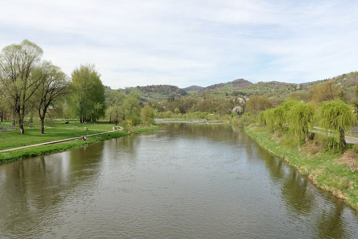 Piwniczna-Zdrój — Poprad River in Piwniczna-Zdrój, Lesser Poland Voivodeship