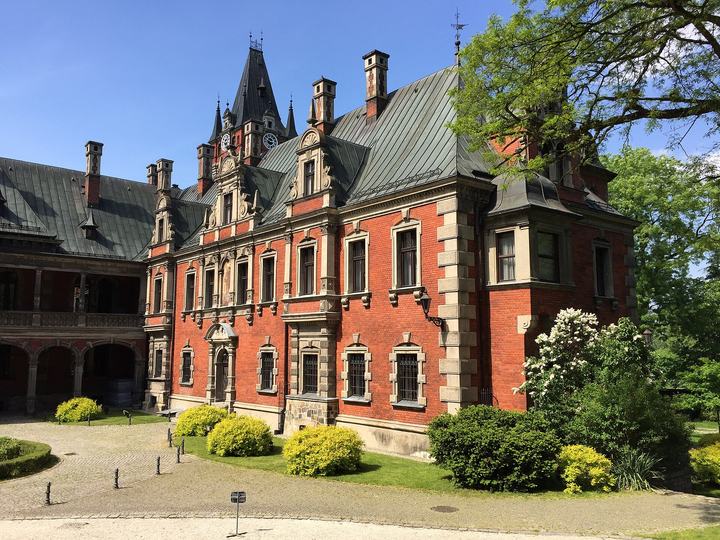 Pławniowice — Pławniowice, pałac (z kaplicą), 1882-1885
