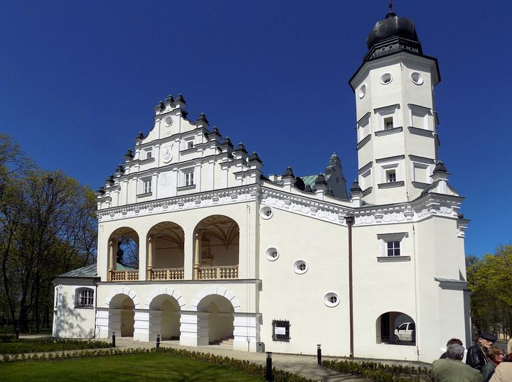 Poddębice — Poddębice, Zespół pałacowy