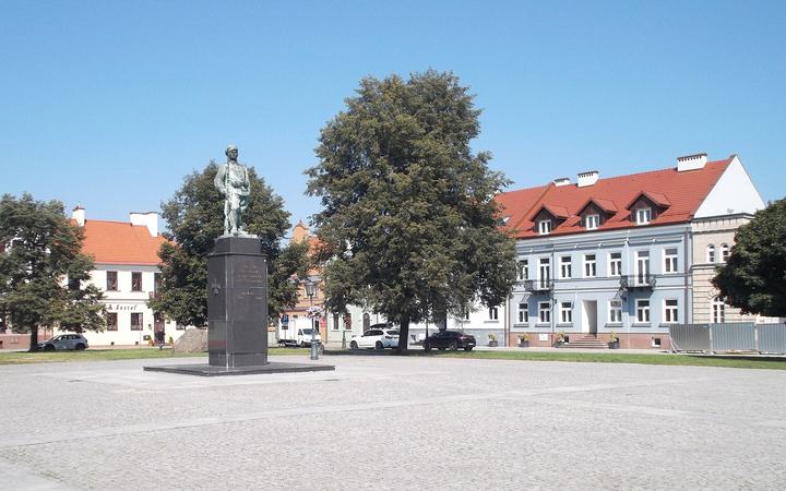 Radom – rynek i Muzeum Wsi Radomskiej