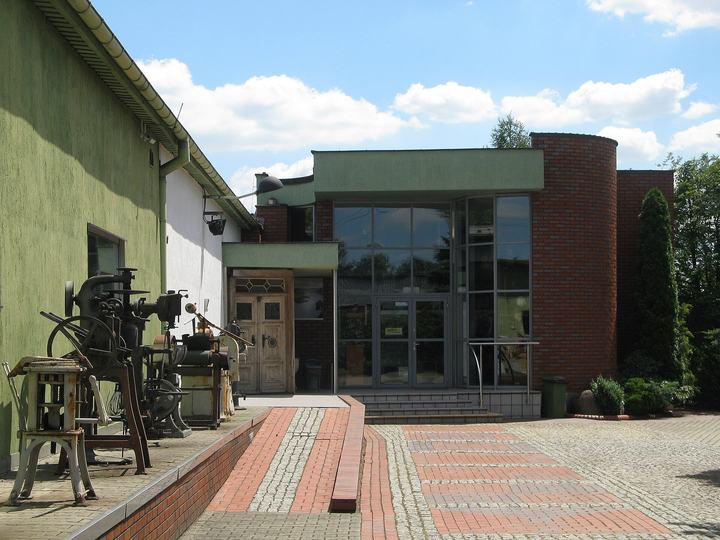 Radzionków – Muzeum Chleba, Szkoły i Ciekawostek
