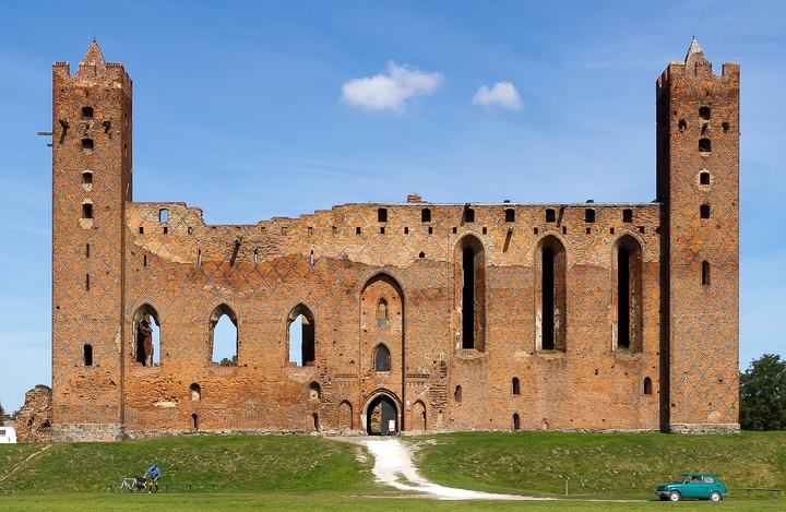 Radzyń Chełmiński — Gothic castle in Radzyn Chelminski