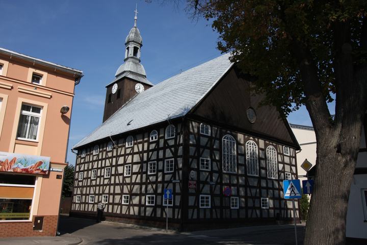 Rakoniewice — Rakoniewice, kościół ewangelicki, ob. muzeum pożarnictwa, szach., 1763