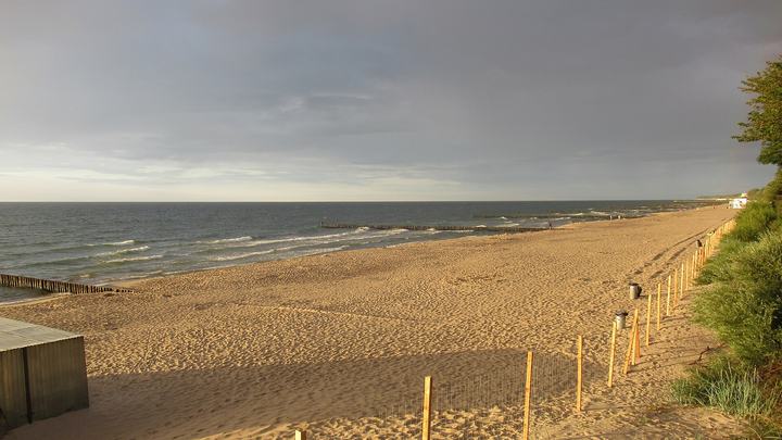 Sianożęty — Sianożęty (woj. zachodniopomorskie, Polska). Plaża.