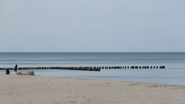 Sianożęty — Sianożęty (woj. zachodniopomorskie, Polska) — plaża.