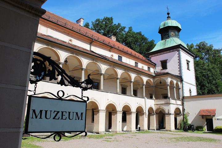 Sucha Beskidzka — Sucha Beskidzka Castle
