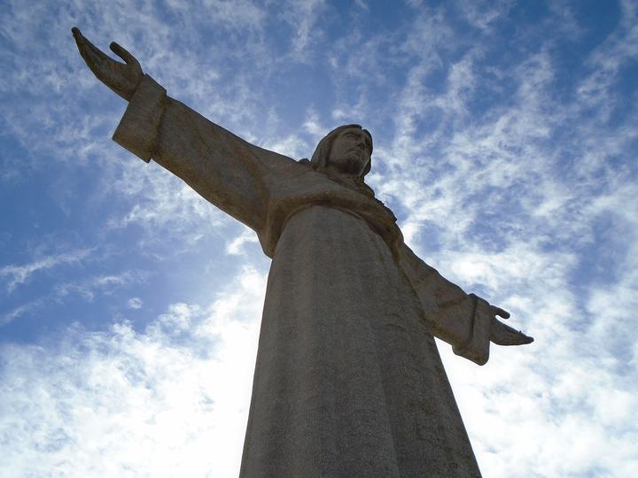 Świebodzin — The Chirst the King statue, pragal, Lisbon, Portugal