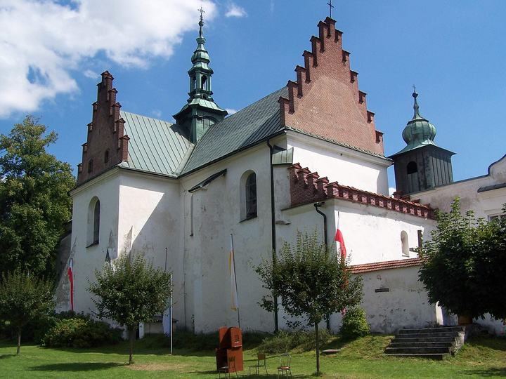 Szczyrzyc — Photo by Piotrus.