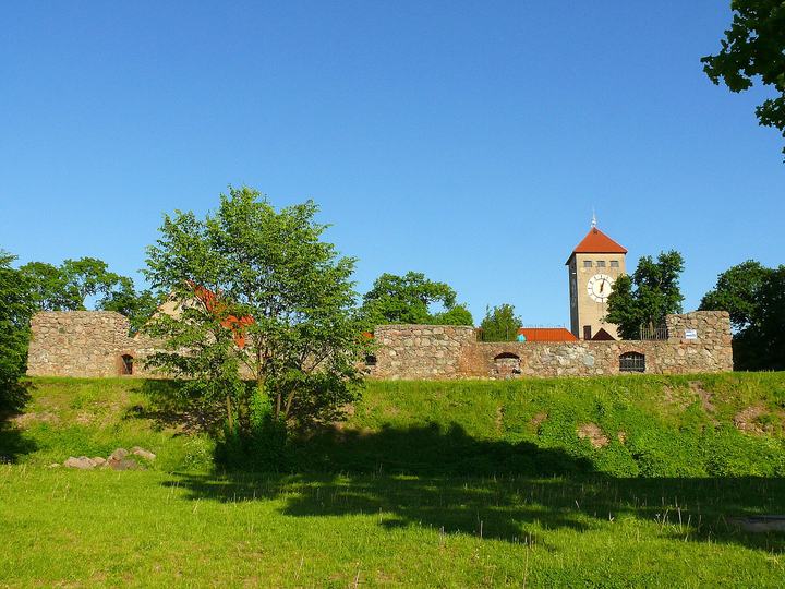 Szczytno – ruiny zamku i jeziora
