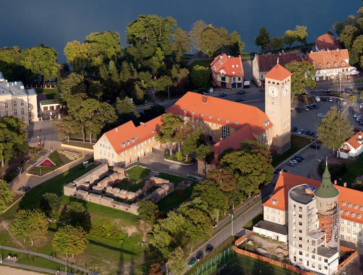 Szczytno — zamek z fosami i otoczeniem Szczytno, ul. Sienkiewicza 1, Szczytno (gmina miejska)