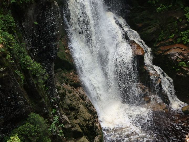 Szklarska Poręba — Waterfall Kamieńczyka